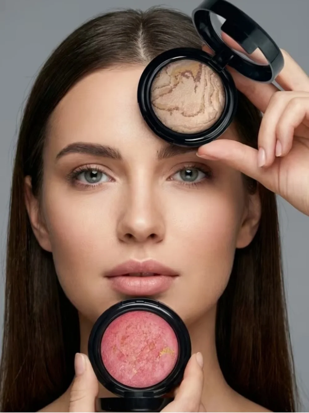 Baked Mineral make up set .  3 pc set
